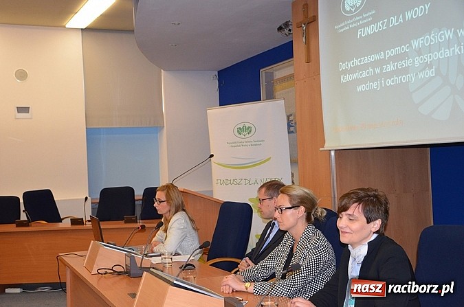Zdjęcie w galerii na portalu naszraciborz.pl: Fundusz dla wody - konferencja w Częstochowie wiadomości z regionu