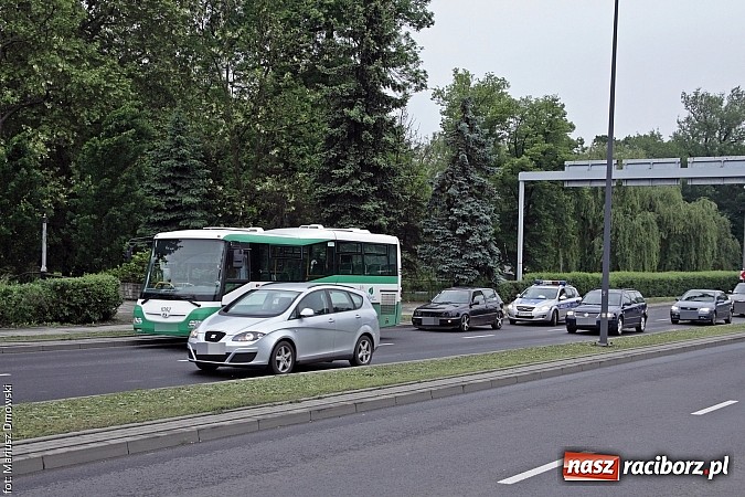 Zdjęcie w galerii na portalu naszraciborz.pl: Wczoraj doszło aż do sześciu kolizji! wiadomości z regionu
