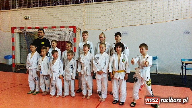 Zdjęcie w galerii na portalu naszraciborz.pl: Najmłodsi Łamatorzy na rybnickich matach  wiadomości z regionu