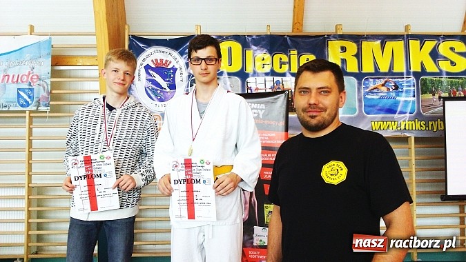 Zdjęcie w galerii na portalu naszraciborz.pl: Najmłodsi Łamatorzy na rybnickich matach  wiadomości z regionu