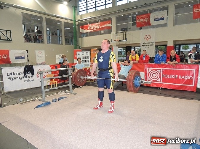 Zdjęcie w galerii na portalu naszraciborz.pl: Zawodnicy Huraganu przy Warsztatach Terapii Zajęciowej w Raciborzu wrócili z medalami wiadomości z regionu