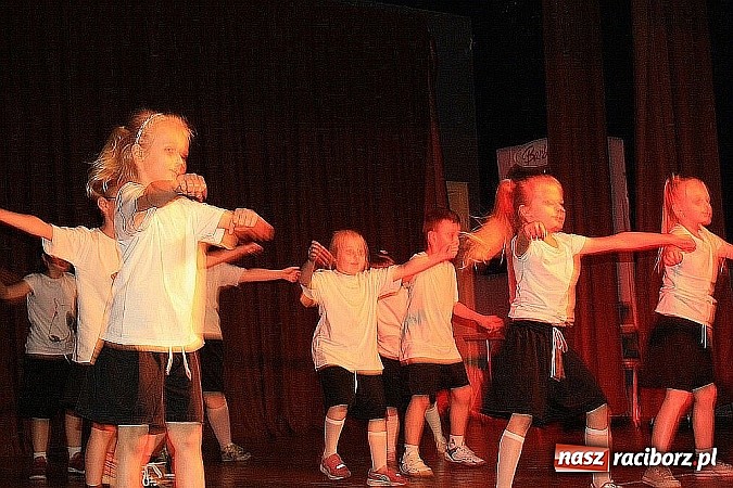 Zdjęcie w galerii na portalu naszraciborz.pl: Pokazy taneczne w Krzanowicach wiadomości z regionu
