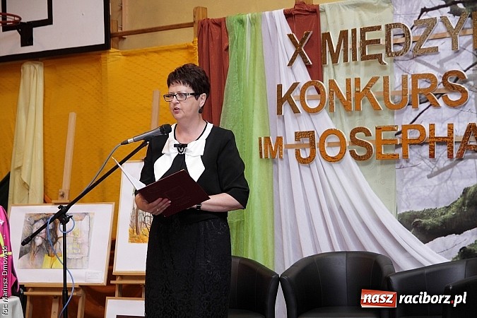 Zdjęcie w galerii na portalu naszraciborz.pl: Uroczyste rozstrzygnięcie Jubileuszowego Konkursu Plastycznego im. Eichendorffa wiadomości z regionu