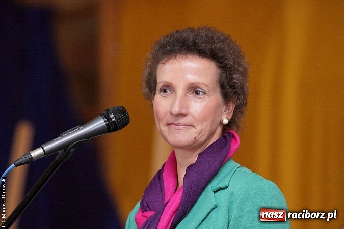 Zdjęcie w galerii na portalu naszraciborz.pl: Uroczyste rozstrzygnięcie Jubileuszowego Konkursu Plastycznego im. Eichendorffa wiadomości z regionu