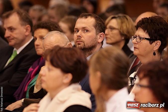 Zdjęcie w galerii na portalu naszraciborz.pl: Uroczyste rozstrzygnięcie Jubileuszowego Konkursu Plastycznego im. Eichendorffa wiadomości z regionu