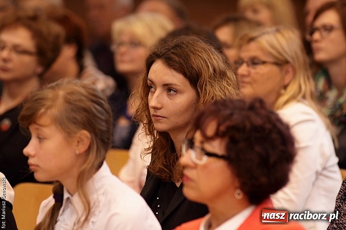 Zdjęcie w galerii na portalu naszraciborz.pl: Uroczyste rozstrzygnięcie Jubileuszowego Konkursu Plastycznego im. Eichendorffa wiadomości z regionu