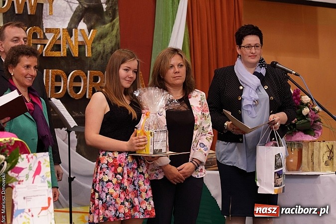 Zdjęcie w galerii na portalu naszraciborz.pl: Uroczyste rozstrzygnięcie Jubileuszowego Konkursu Plastycznego im. Eichendorffa wiadomości z regionu