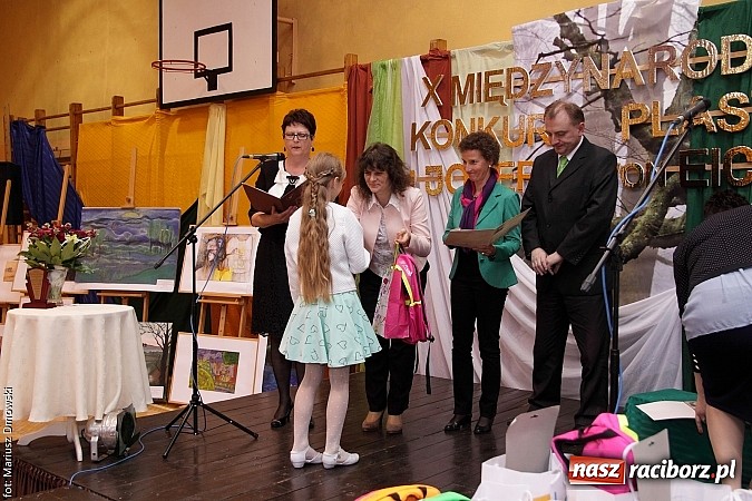 Zdjęcie w galerii na portalu naszraciborz.pl: Uroczyste rozstrzygnięcie Jubileuszowego Konkursu Plastycznego im. Eichendorffa wiadomości z regionu