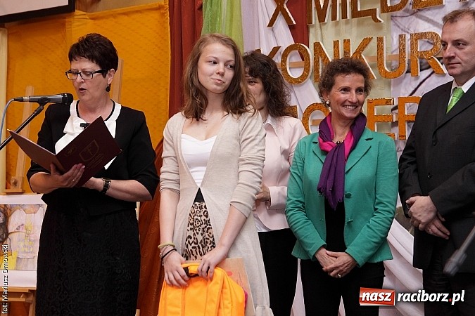 Zdjęcie w galerii na portalu naszraciborz.pl: Uroczyste rozstrzygnięcie Jubileuszowego Konkursu Plastycznego im. Eichendorffa wiadomości z regionu