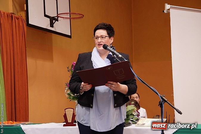 Zdjęcie w galerii na portalu naszraciborz.pl: Uroczyste rozstrzygnięcie Jubileuszowego Konkursu Plastycznego im. Eichendorffa wiadomości z regionu
