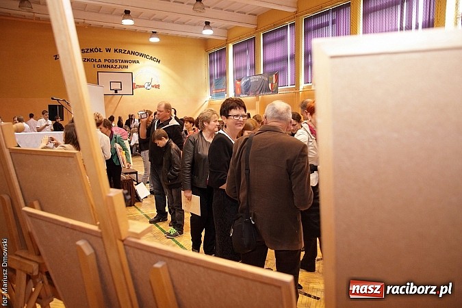 Zdjęcie w galerii na portalu naszraciborz.pl: Uroczyste rozstrzygnięcie Jubileuszowego Konkursu Plastycznego im. Eichendorffa wiadomości z regionu