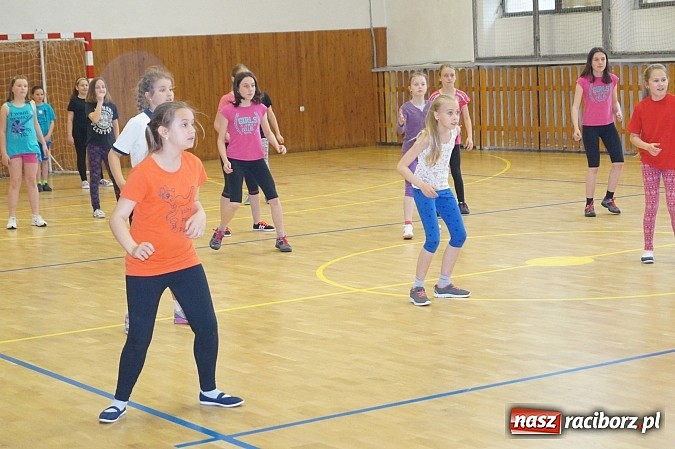 Zdjęcie w galerii na portalu naszraciborz.pl: Młodzież z Markowic w partnerskiej szkole w Opawie  wiadomości z regionu