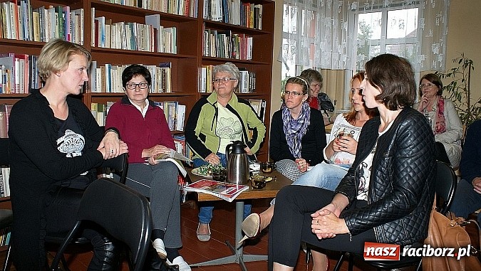 Zdjęcie w galerii na portalu naszraciborz.pl: Z Markowic do Kambodży i Wietnamu  wiadomości z regionu