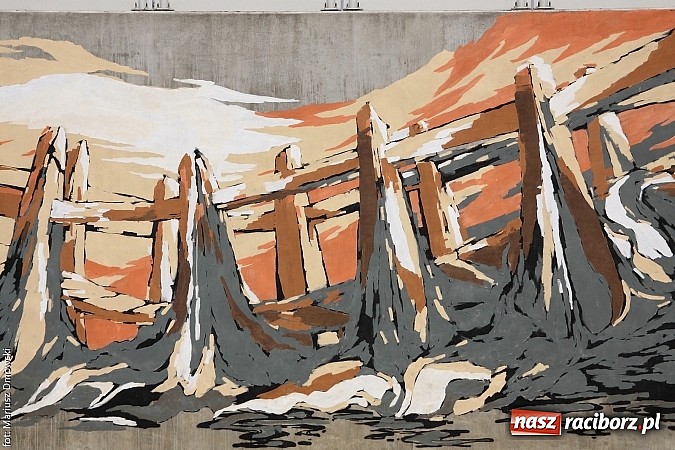 Zdjęcie w galerii na portalu naszraciborz.pl: Przystań zmienia swoje oblicze. Beton pokryją murale  wiadomości z regionu