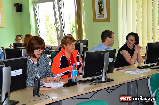 Zdjęcie w galerii na portalu naszraciborz.pl: Konferencja w PWSZ promująca polsko-czeski projekt wiadomości z regionu