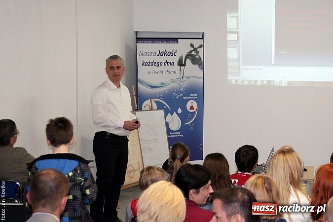 Zdjęcie w galerii na portalu naszraciborz.pl: Wodociągi bez tajemnic, czyli wieczór pełen wrażeń w ZWiK Racibórz  wiadomości z regionu