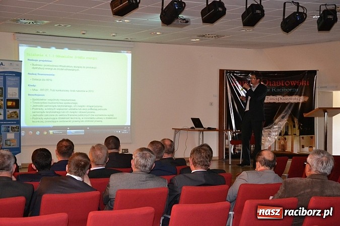 Zdjęcie w galerii na portalu naszraciborz.pl: Zamek Piastowski. Konferencja Ciepłownicza Czyste Powietrze 2016 wiadomości z regionu