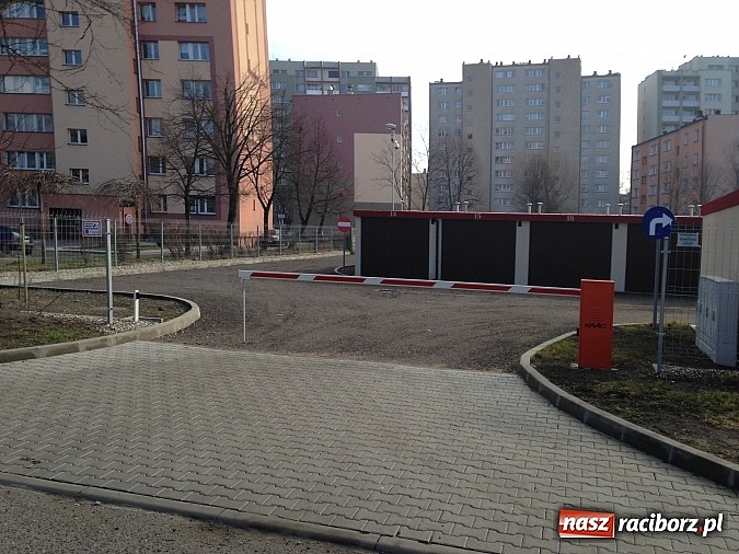 Zdjęcie w galerii na portalu naszraciborz.pl: Potrzebujesz garażu? Mamy ciekawą propozycję! wiadomości z regionu