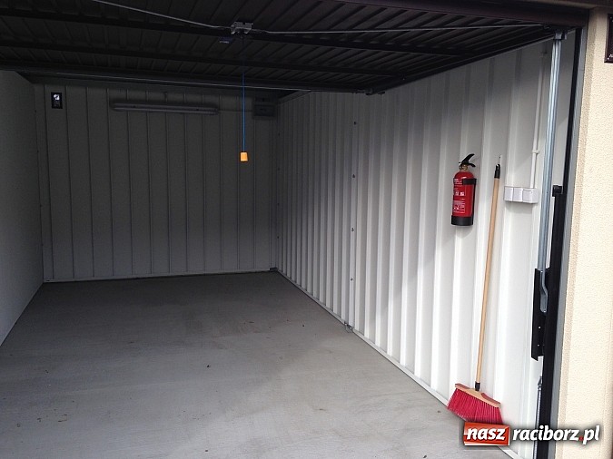 Zdjęcie w galerii na portalu naszraciborz.pl: Potrzebujesz garażu? Mamy ciekawą propozycję! wiadomości z regionu