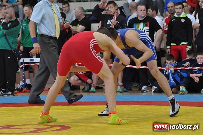 Zdjęcie w galerii na portalu naszraciborz.pl: Najlepsi wolniacy zjechali do Rudnika. Trwają zapaśnicze międzynarodowe mistrzostwa Polski wiadomości z regionu