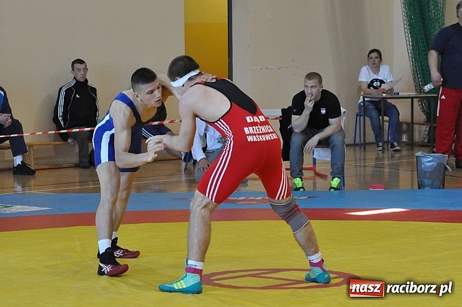 Zdjęcie w galerii na portalu naszraciborz.pl: Najlepsi wolniacy zjechali do Rudnika. Trwają zapaśnicze międzynarodowe mistrzostwa Polski wiadomości z regionu