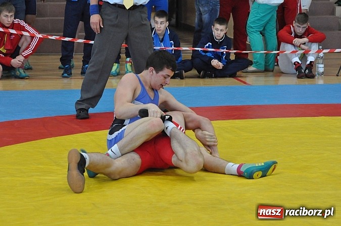 Zdjęcie w galerii na portalu naszraciborz.pl: Najlepsi wolniacy zjechali do Rudnika. Trwają zapaśnicze międzynarodowe mistrzostwa Polski wiadomości z regionu