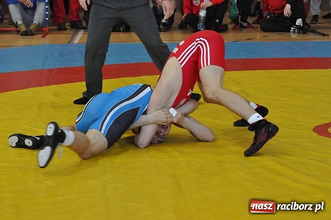 Zdjęcie w galerii na portalu naszraciborz.pl: Najlepsi wolniacy zjechali do Rudnika. Trwają zapaśnicze międzynarodowe mistrzostwa Polski wiadomości z regionu