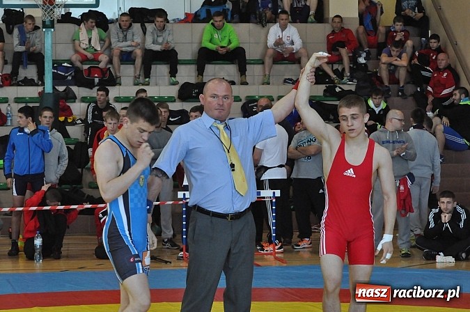 Zdjęcie w galerii na portalu naszraciborz.pl: Najlepsi wolniacy zjechali do Rudnika. Trwają zapaśnicze międzynarodowe mistrzostwa Polski wiadomości z regionu