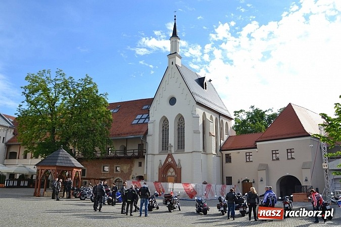Zdjęcie w galerii na portalu naszraciborz.pl: Motocykliści wyruszyli śladami księcia Mieszka IV Laskonogiego wiadomości z regionu