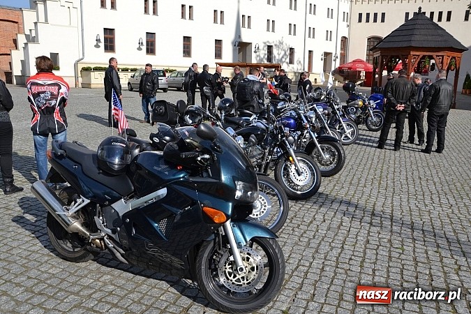 Zdjęcie w galerii na portalu naszraciborz.pl: Motocykliści wyruszyli śladami księcia Mieszka IV Laskonogiego wiadomości z regionu