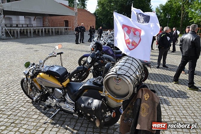 Zdjęcie w galerii na portalu naszraciborz.pl: Motocykliści wyruszyli śladami księcia Mieszka IV Laskonogiego wiadomości z regionu