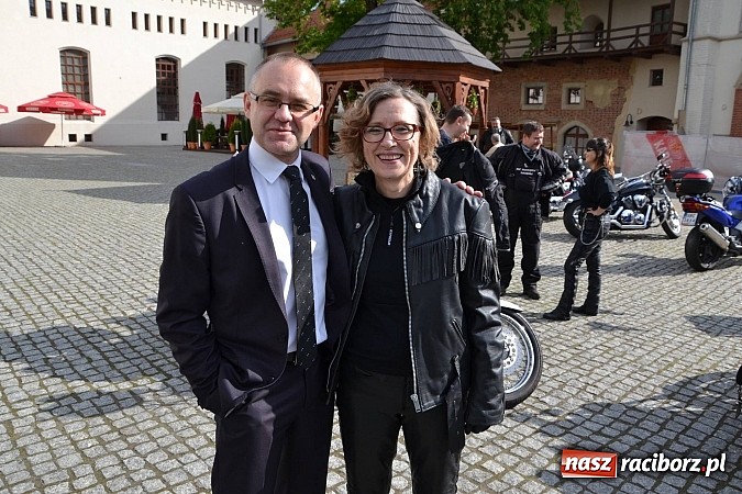 Zdjęcie w galerii na portalu naszraciborz.pl: Motocykliści wyruszyli śladami księcia Mieszka IV Laskonogiego wiadomości z regionu