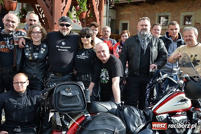 Zdjęcie w galerii na portalu naszraciborz.pl: Motocykliści wyruszyli śladami księcia Mieszka IV Laskonogiego wiadomości z regionu