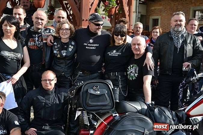Zdjęcie w galerii na portalu naszraciborz.pl: Motocykliści wyruszyli śladami księcia Mieszka IV Laskonogiego wiadomości z regionu
