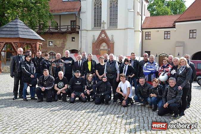 Zdjęcie w galerii na portalu naszraciborz.pl: Motocykliści wyruszyli śladami księcia Mieszka IV Laskonogiego wiadomości z regionu
