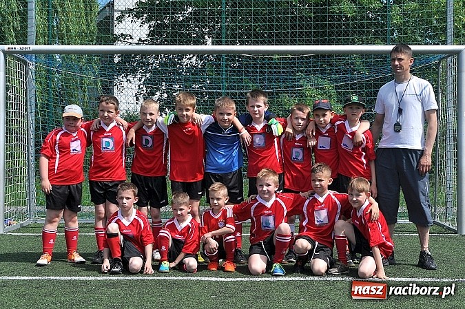 Zdjęcie w galerii na portalu naszraciborz.pl: Młodzi adepci futbolu grali w Krzanowicach wiadomości z regionu