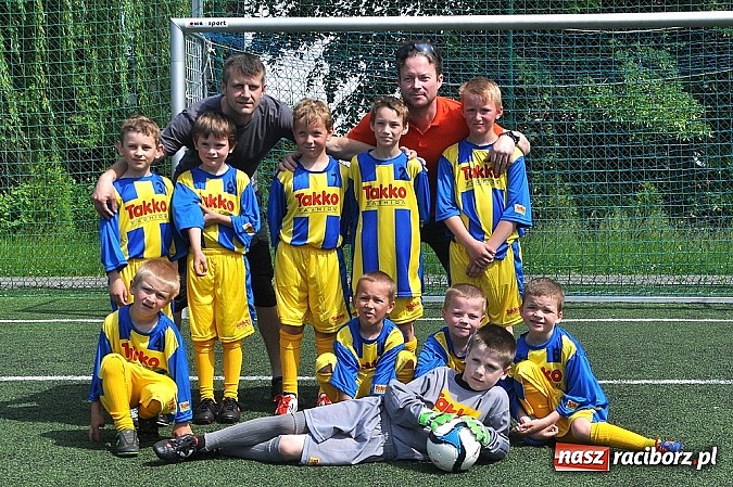 Zdjęcie w galerii na portalu naszraciborz.pl: Młodzi adepci futbolu grali w Krzanowicach wiadomości z regionu