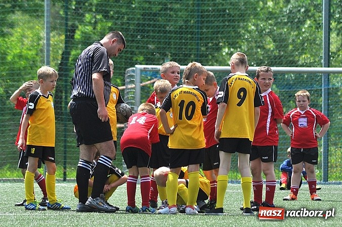 Zdjęcie w galerii na portalu naszraciborz.pl: Młodzi adepci futbolu grali w Krzanowicach wiadomości z regionu