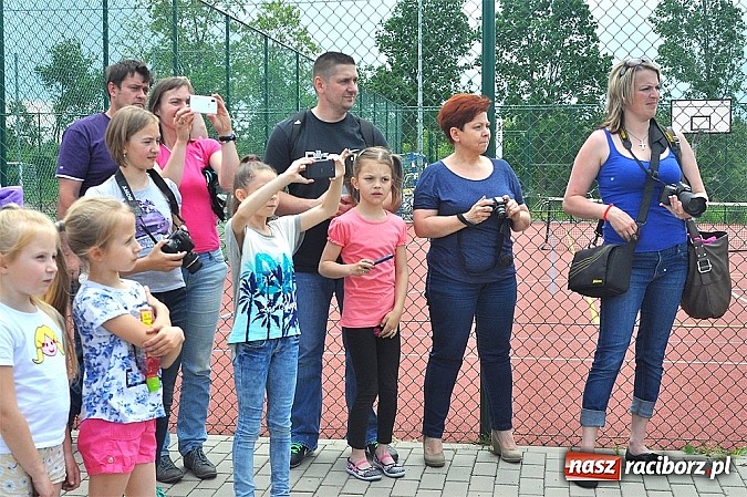 Zdjęcie w galerii na portalu naszraciborz.pl: Młodzi adepci futbolu grali w Krzanowicach wiadomości z regionu