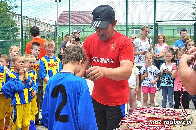 Zdjęcie w galerii na portalu naszraciborz.pl: Młodzi adepci futbolu grali w Krzanowicach wiadomości z regionu