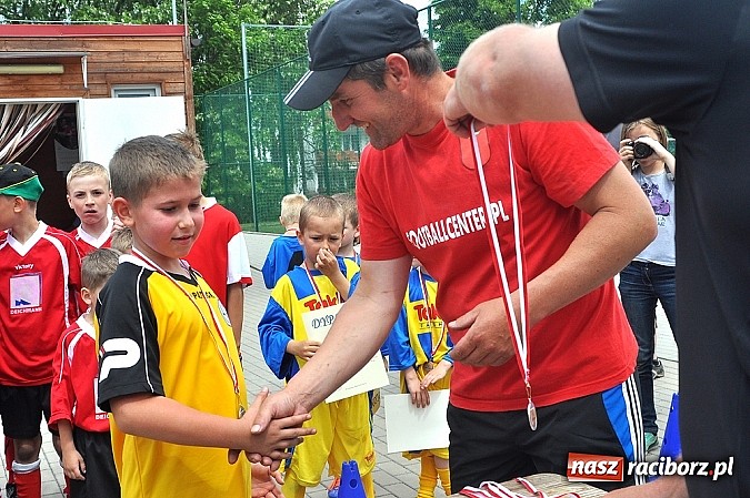 Zdjęcie w galerii na portalu naszraciborz.pl: Młodzi adepci futbolu grali w Krzanowicach wiadomości z regionu