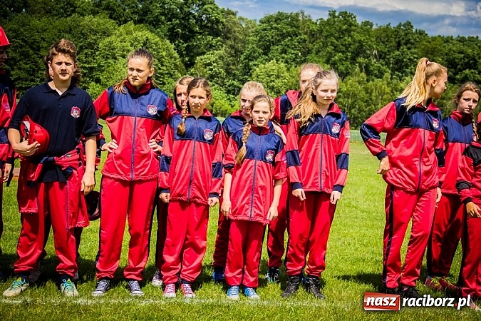 Zdjęcie w galerii na portalu naszraciborz.pl: Zawody strażackie o Puchar Prezydenta Miasta Racibórz. Tym razem najlepszy Sudół! wiadomości z regionu