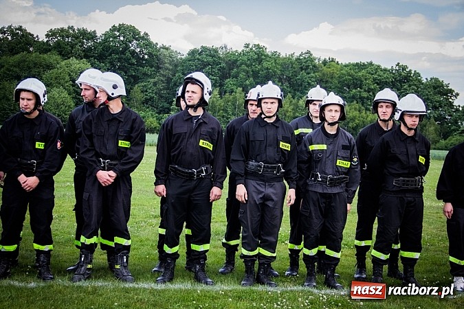 Zdjęcie w galerii na portalu naszraciborz.pl: Zawody strażackie o Puchar Prezydenta Miasta Racibórz. Tym razem najlepszy Sudół! wiadomości z regionu