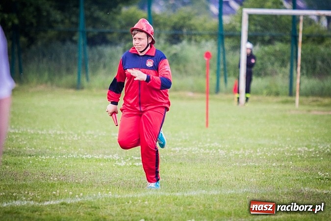 Zdjęcie w galerii na portalu naszraciborz.pl: Zawody strażackie o Puchar Prezydenta Miasta Racibórz. Tym razem najlepszy Sudół! wiadomości z regionu