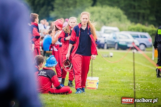 Zdjęcie w galerii na portalu naszraciborz.pl: Zawody strażackie o Puchar Prezydenta Miasta Racibórz. Tym razem najlepszy Sudół! wiadomości z regionu
