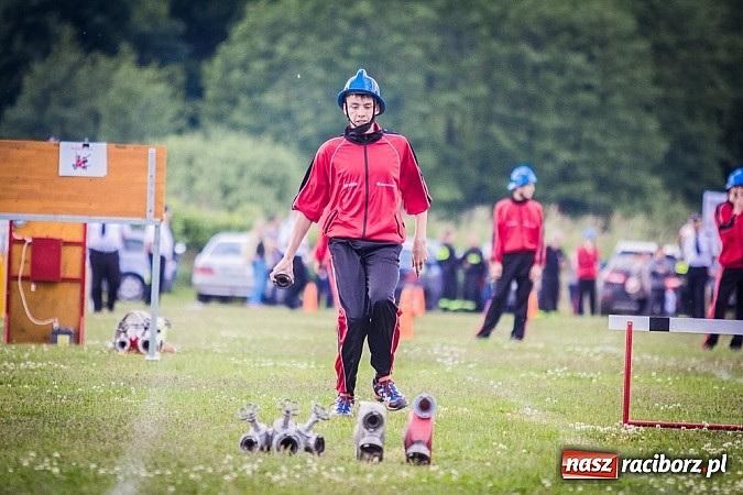 Zdjęcie w galerii na portalu naszraciborz.pl: Zawody strażackie o Puchar Prezydenta Miasta Racibórz. Tym razem najlepszy Sudół! wiadomości z regionu