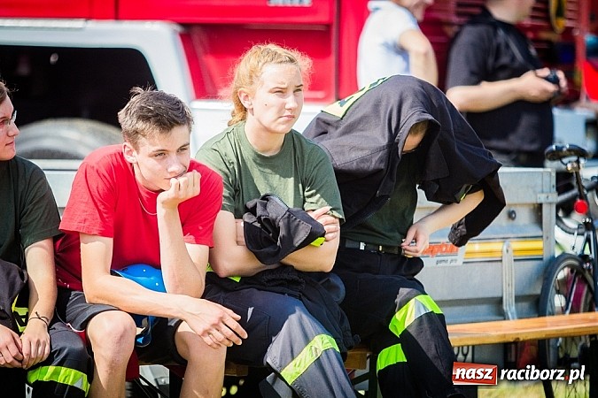Zdjęcie w galerii na portalu naszraciborz.pl: Zawody strażackie o Puchar Prezydenta Miasta Racibórz. Tym razem najlepszy Sudół! wiadomości z regionu
