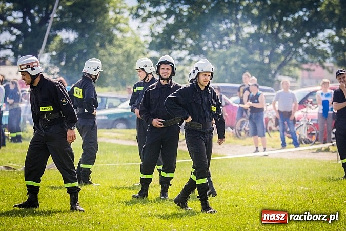 Zdjęcie w galerii na portalu naszraciborz.pl: Zawody strażackie o Puchar Prezydenta Miasta Racibórz. Tym razem najlepszy Sudół! wiadomości z regionu