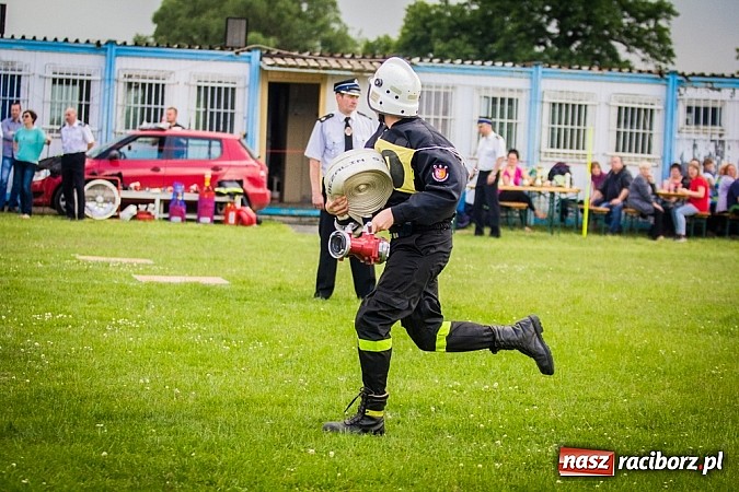 Zdjęcie w galerii na portalu naszraciborz.pl: Zawody strażackie o Puchar Prezydenta Miasta Racibórz. Tym razem najlepszy Sudół! wiadomości z regionu