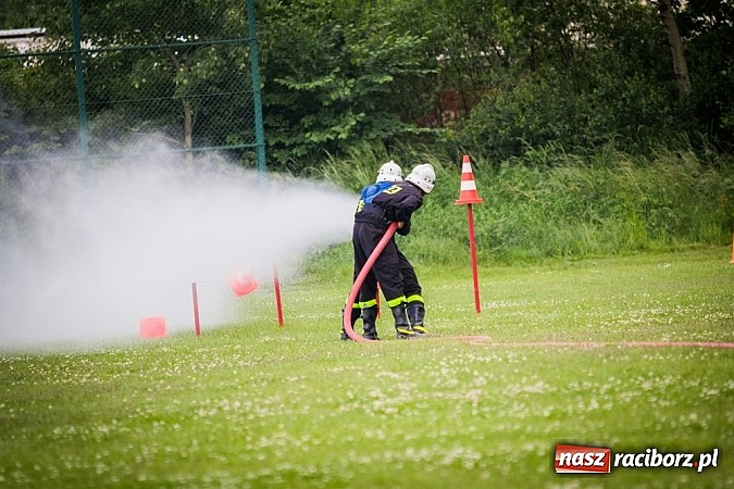 Zdjęcie w galerii na portalu naszraciborz.pl: Zawody strażackie o Puchar Prezydenta Miasta Racibórz. Tym razem najlepszy Sudół! wiadomości z regionu